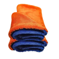 Microfibre torsadée voiture