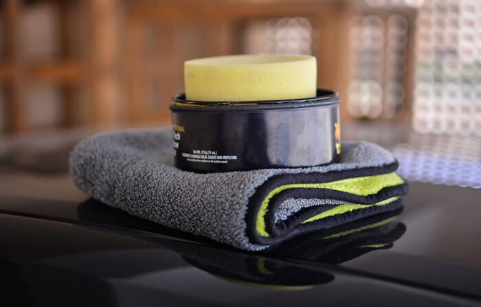 Conseils detailing auto débutants en Suisse – Guide complet avec fibritex